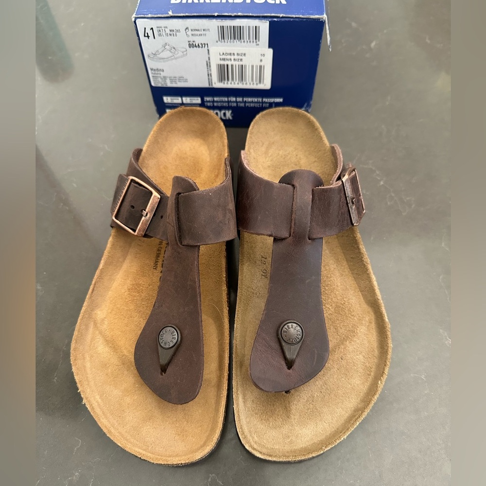 NWIB Birkenstock Medina Sandals in Habana Oiled Leather